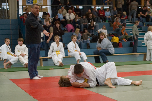 JS_2006_12