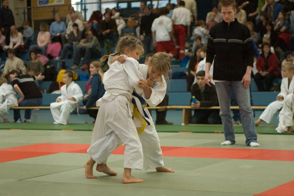 JS_2006_18