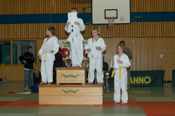JS_2006_37