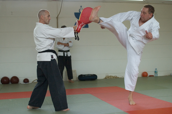 HKD_Aug_2005_05