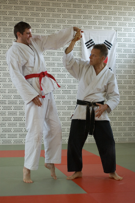 HKD_Aug_2005_14