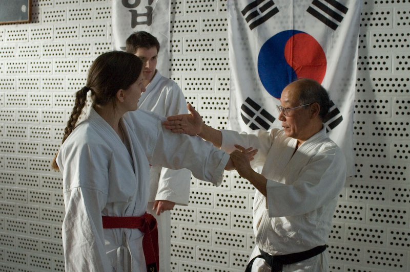 HKD_Feb_2007_003