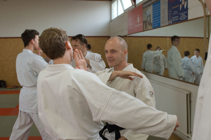 HKD_Feb_2007_008