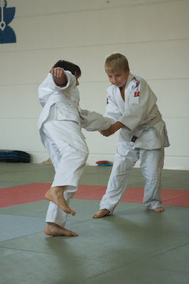 HKD_Aug_2005_24