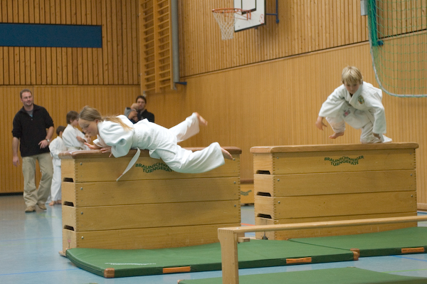 JS_2006_06